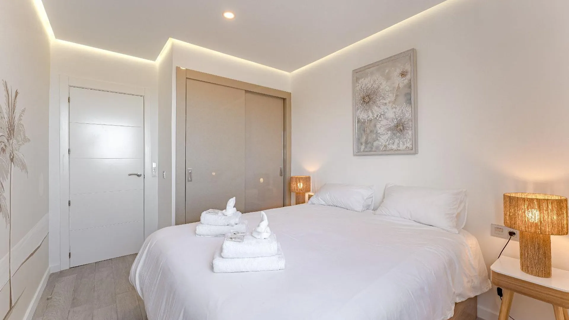 Apartment Ferienwohnung Ocean Garden Sunset & Sunrise - Heated Pool Costa Adeje  Spanien